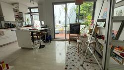 Duchess Avenue (D10), Terrace #497378411